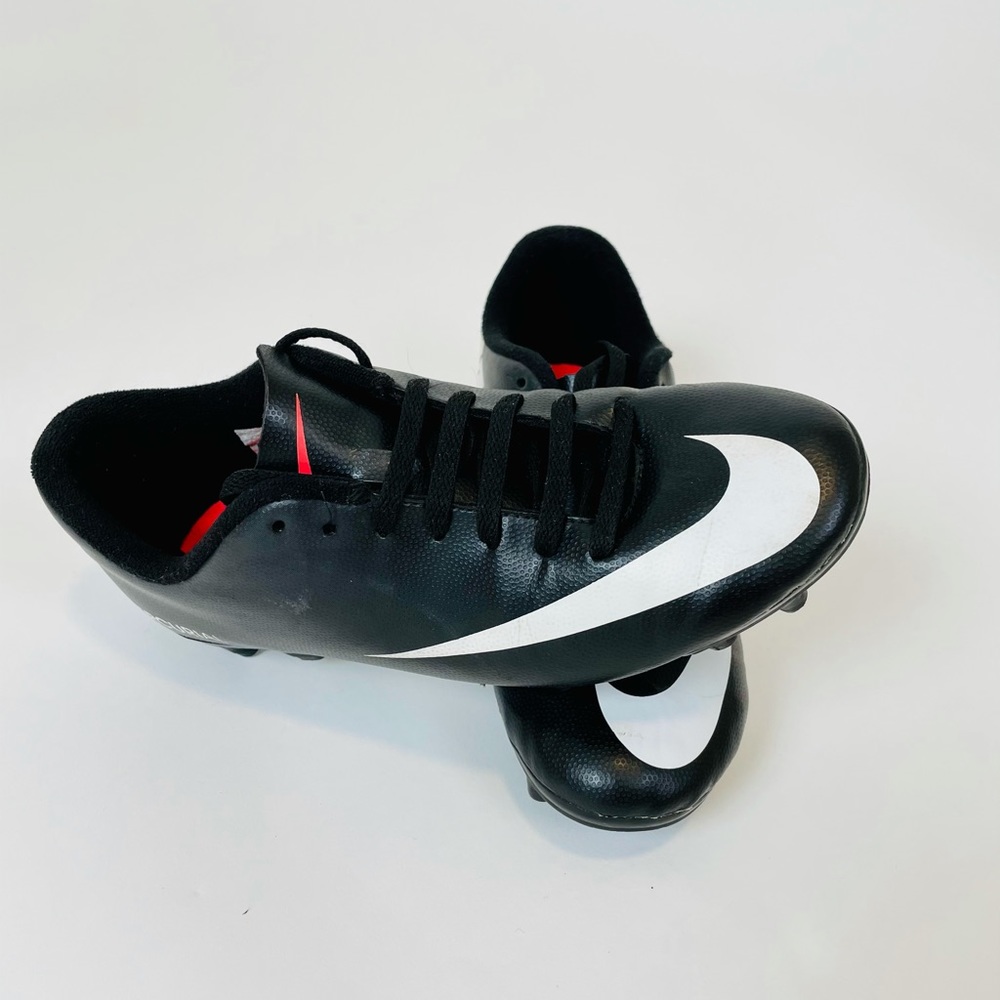 Nike Mercurial Cleats | Size 7.5 Women’s / 6 Men’s